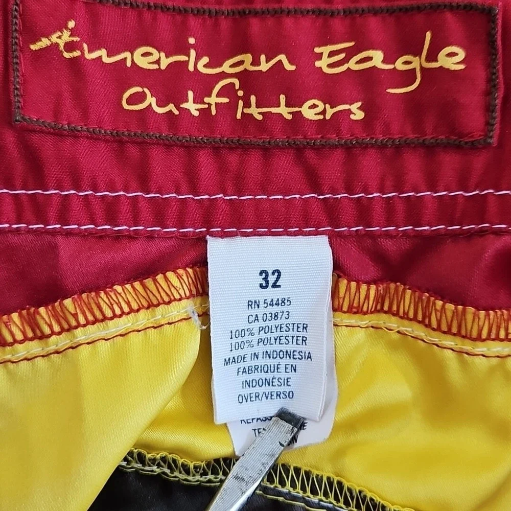 American Eagle Men 32 Board Shorts Swim Trunks Red Yellow 10 Inseam EUC Surf NWT